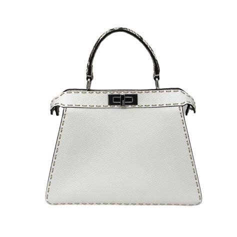 fendi ピーカブー ミディアム|Fendi peekaboo price euro.